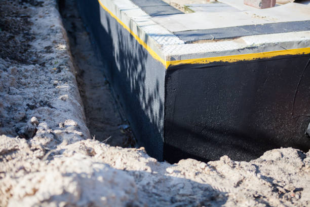 Professional Foundation Crack Repair technician working in Palmyra, IN